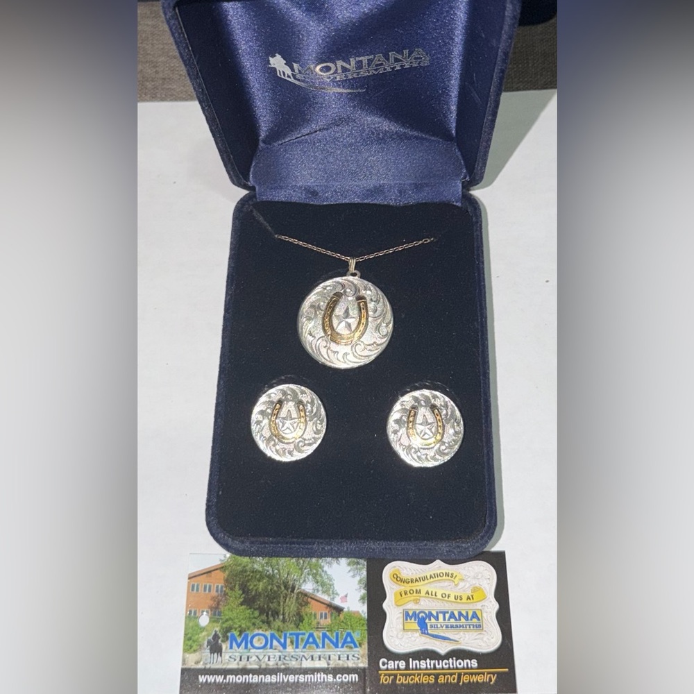 Montana Silversmiths Silver and Gold Horseshoe Necklace Set